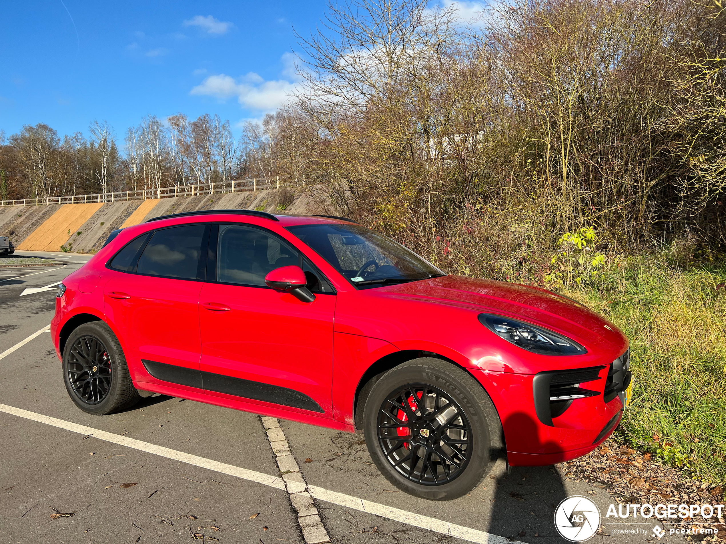 Porsche 95B Macan GTS MkII