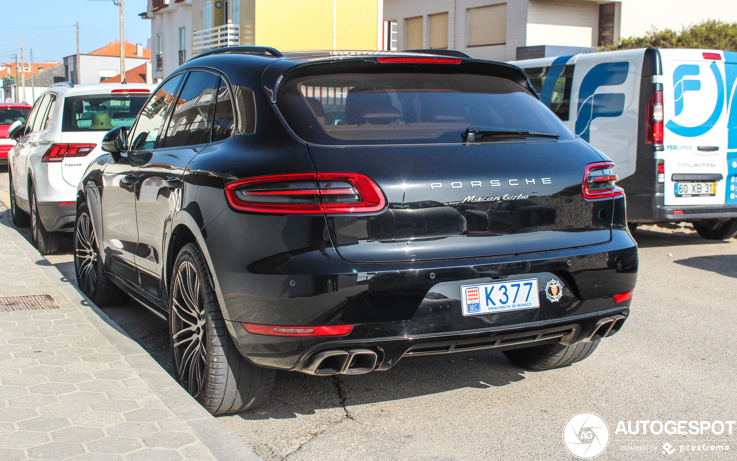 Porsche 95B Macan Turbo