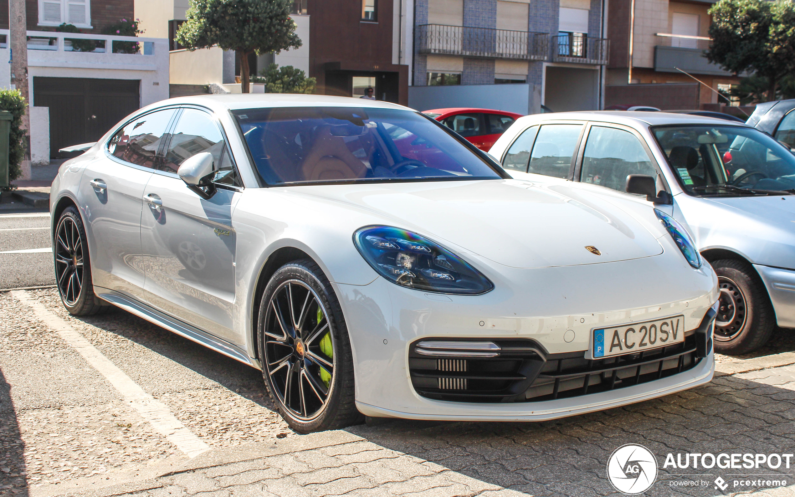 Porsche 971 Panamera Turbo S E-Hybrid