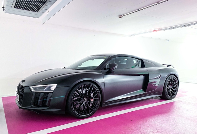 Audi R8 V10 Plus 2015