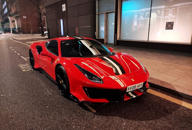 Ferrari 488 Pista