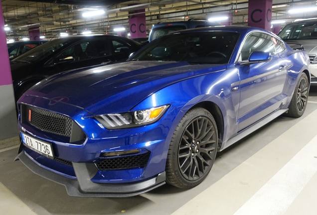 Ford Mustang GT 2015