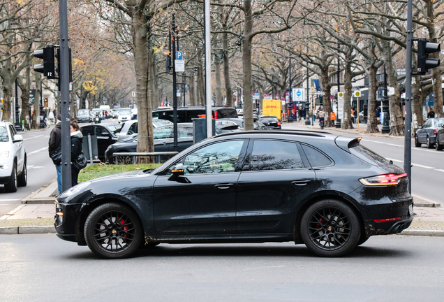 Porsche 95B Macan GTS MkII