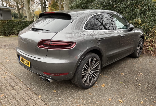 Porsche 95B Macan Turbo