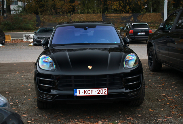 Porsche 95B Macan Turbo