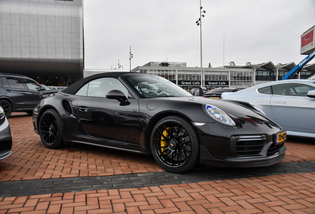 Porsche 991 Turbo S Cabriolet MkII