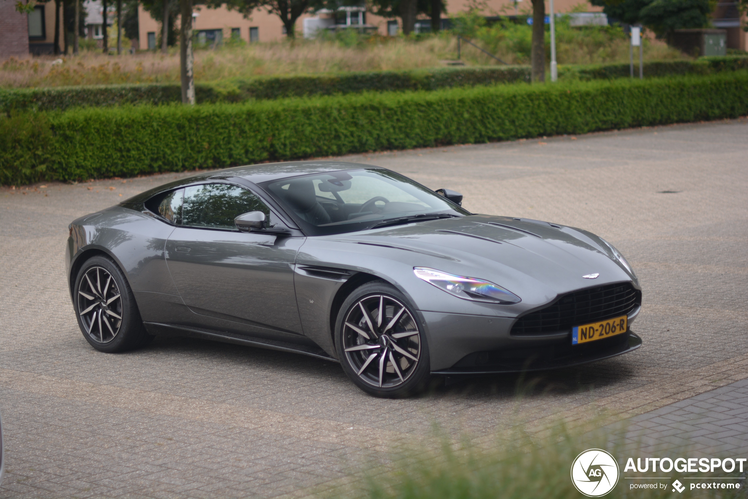 Aston Martin DB11 Launch Edition