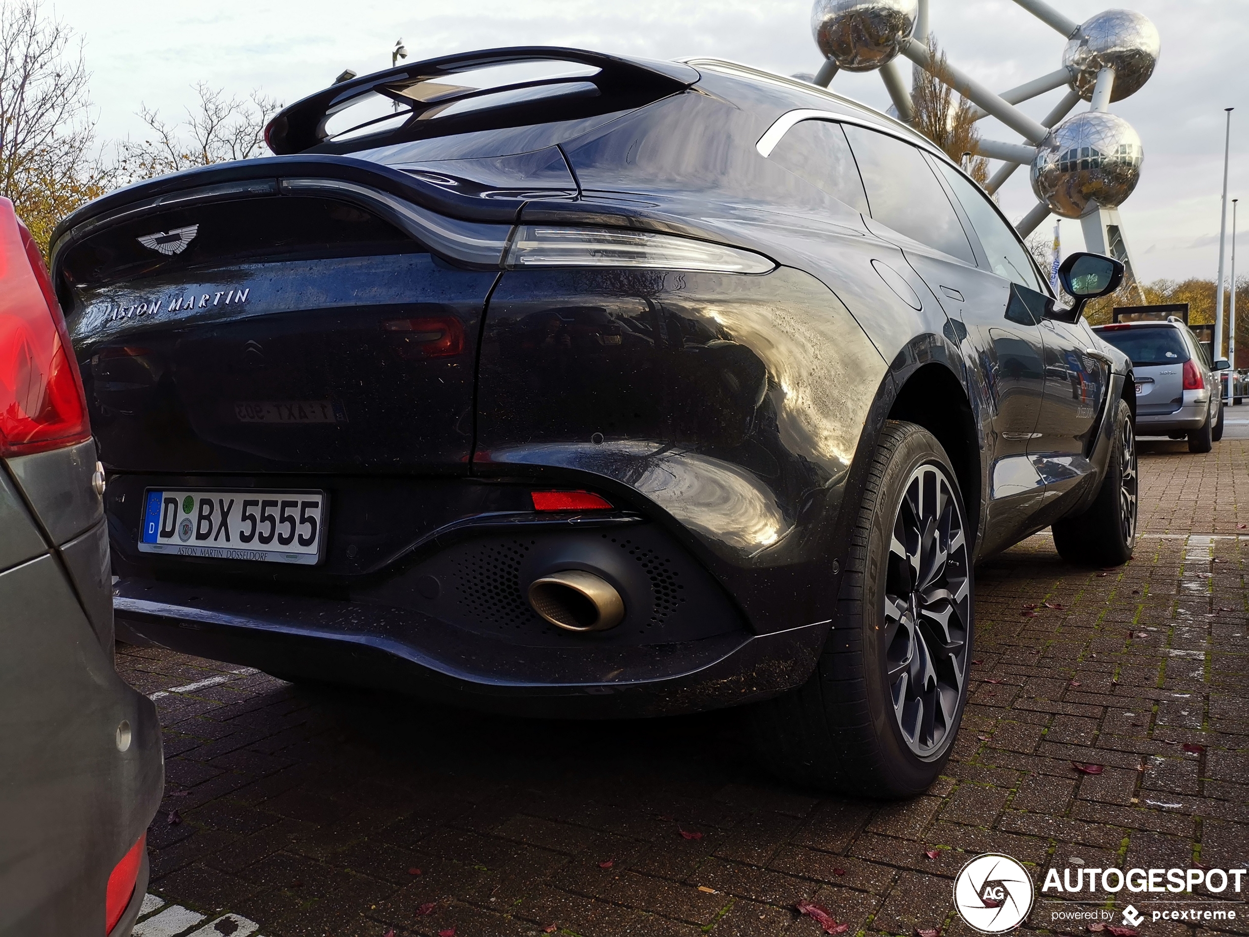 Aston Martin DBX