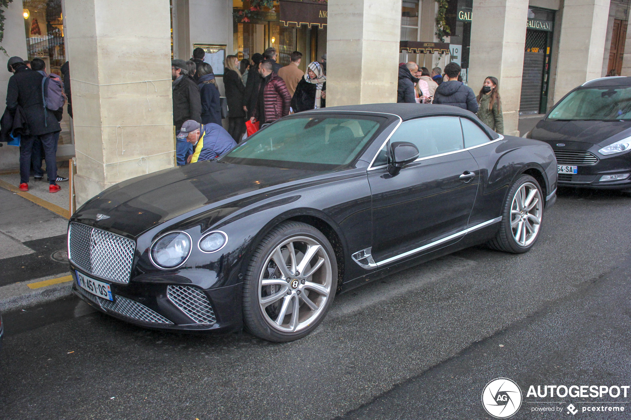 Bentley Continental GTC 2019