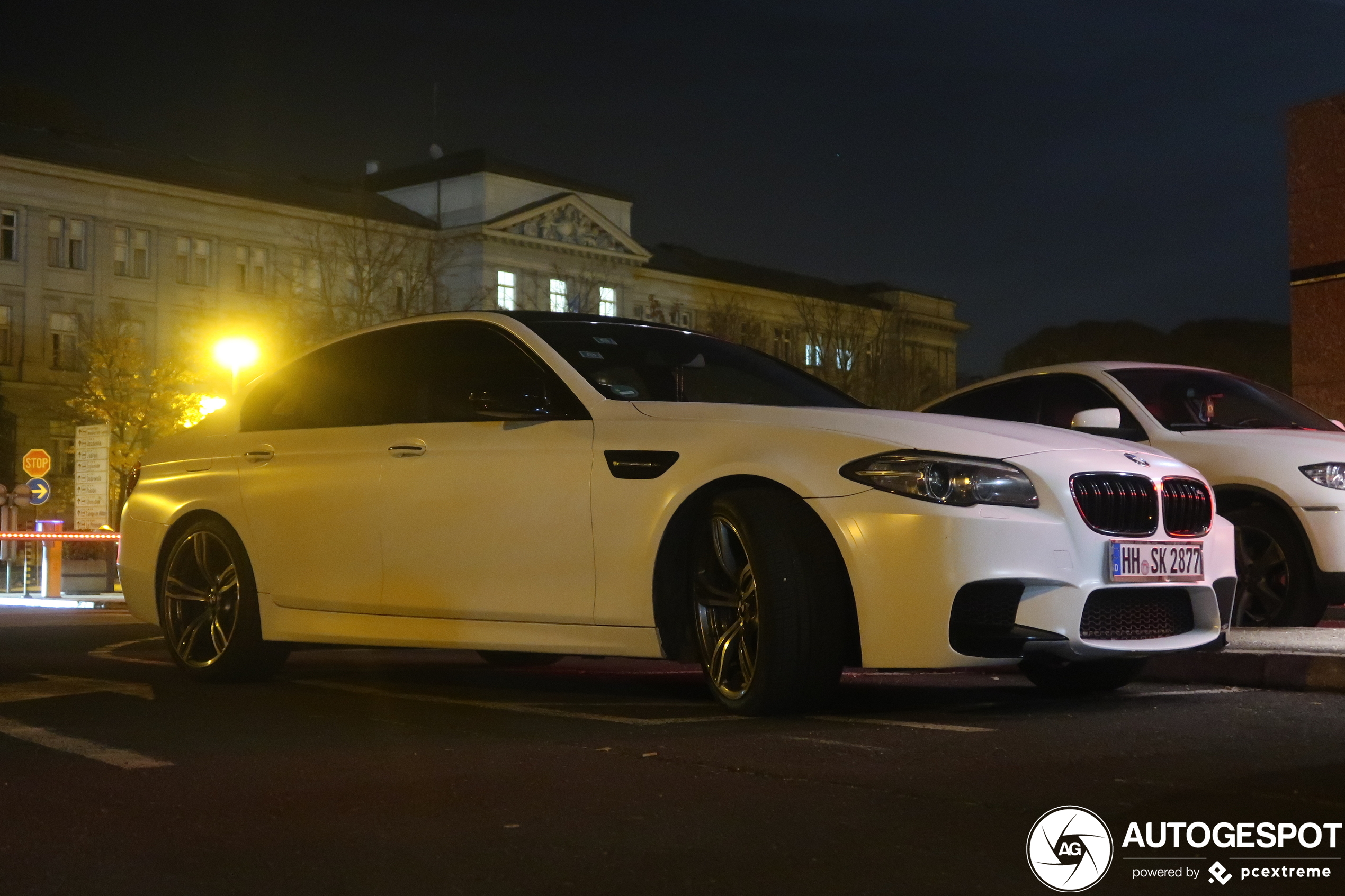 BMW M5 F10 2011