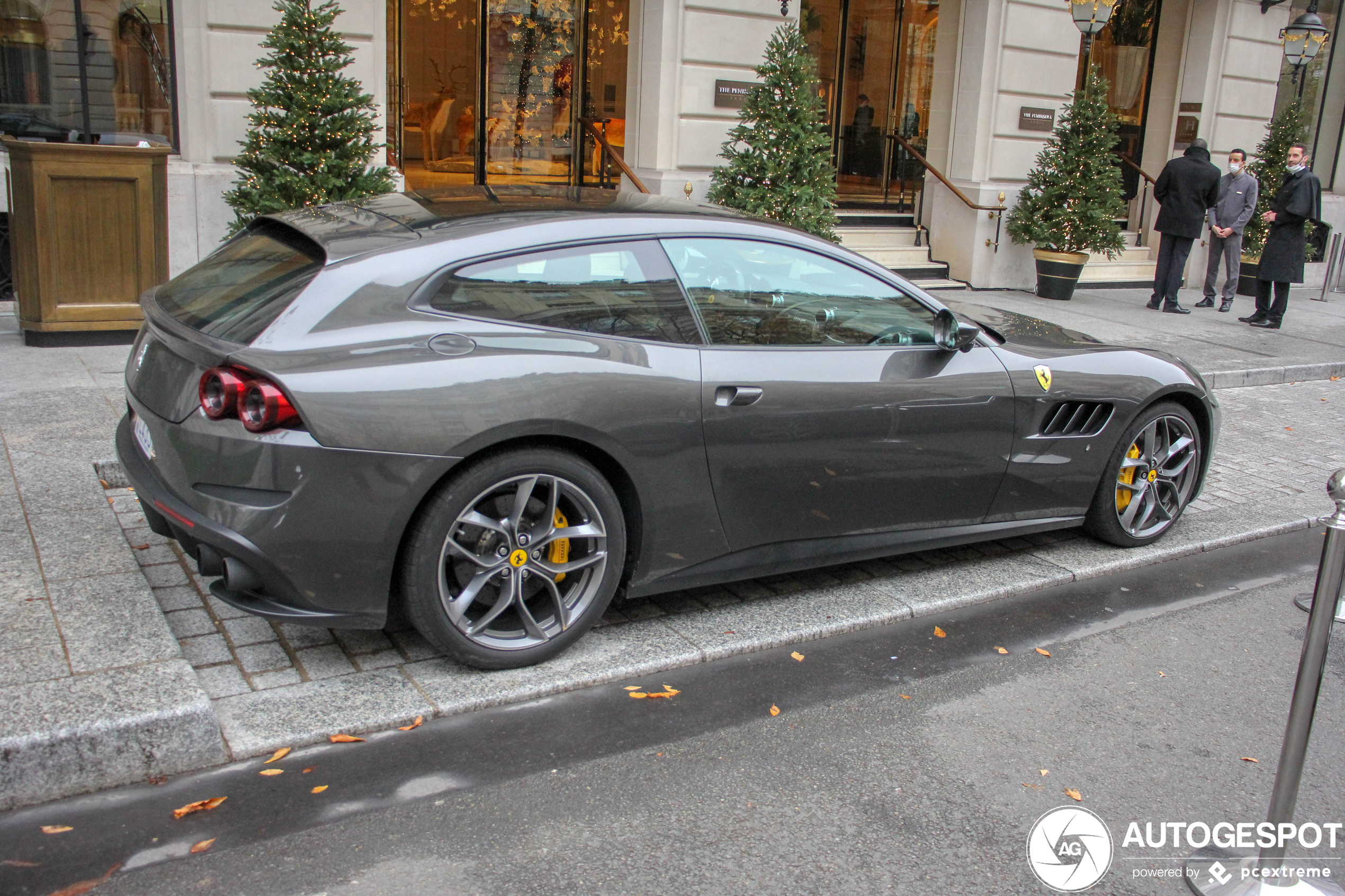 Ferrari GTC4Lusso T