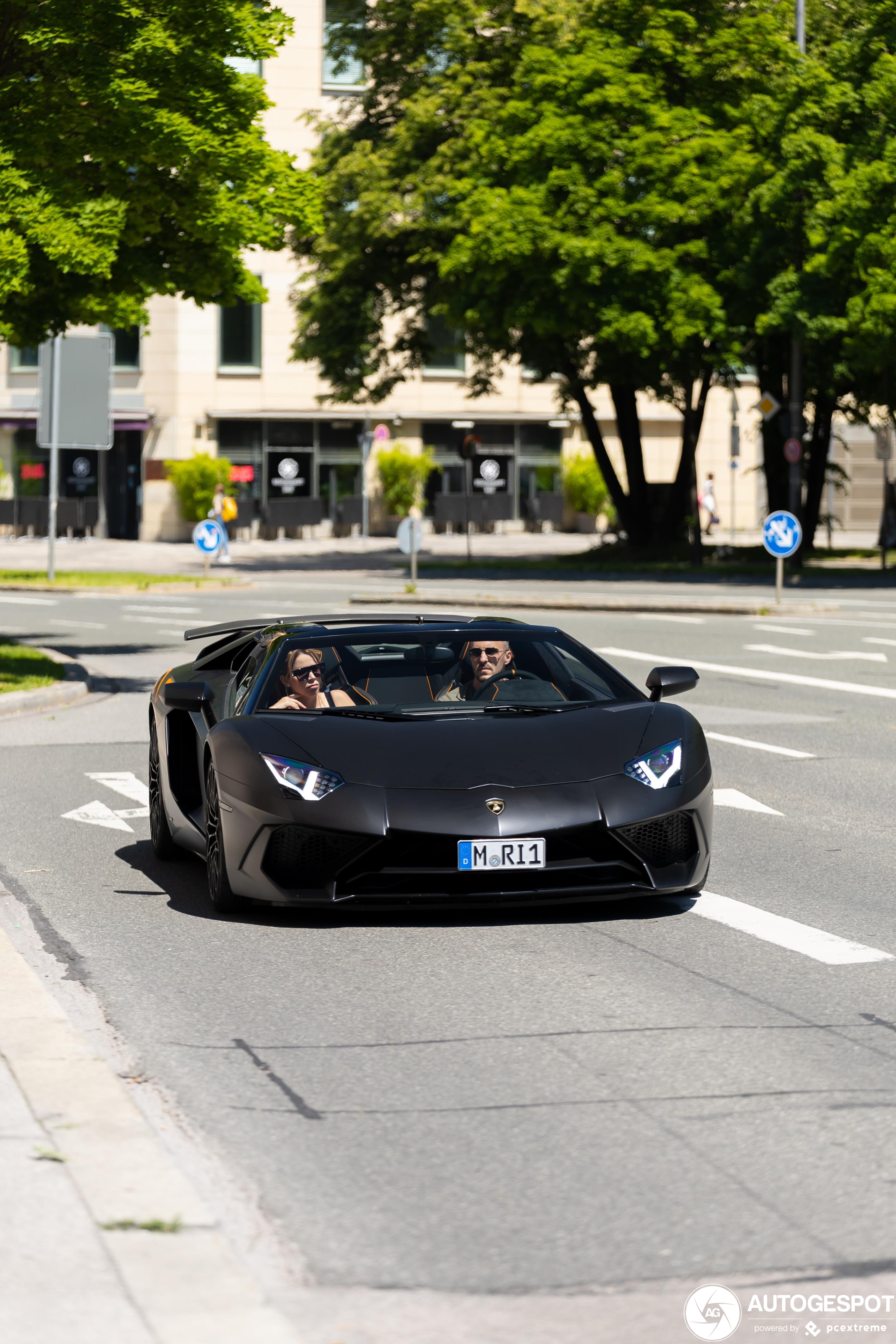 Lamborghini Aventador LP750-4 SuperVeloce Roadster