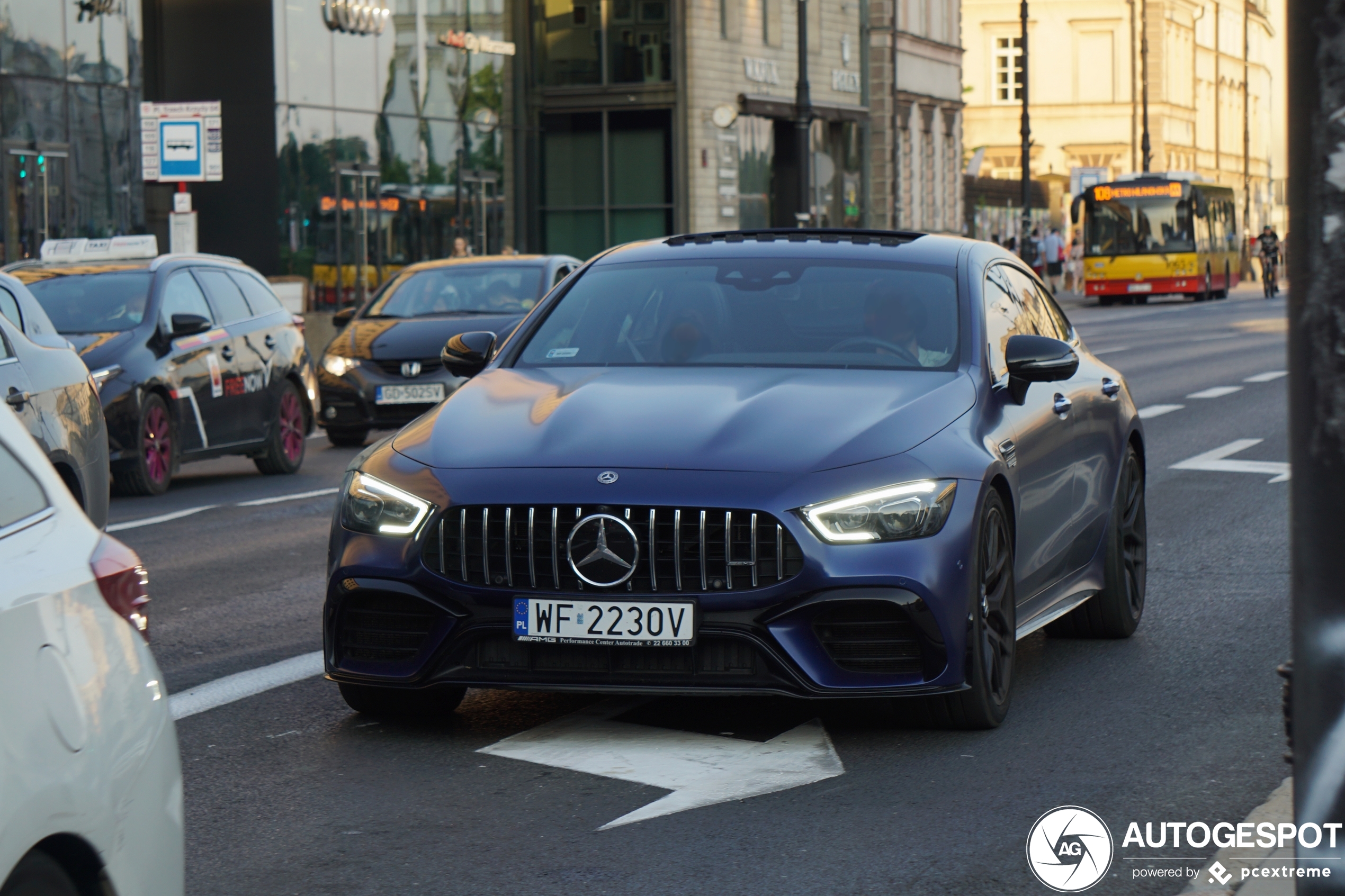 Mercedes-AMG GT 63 X290