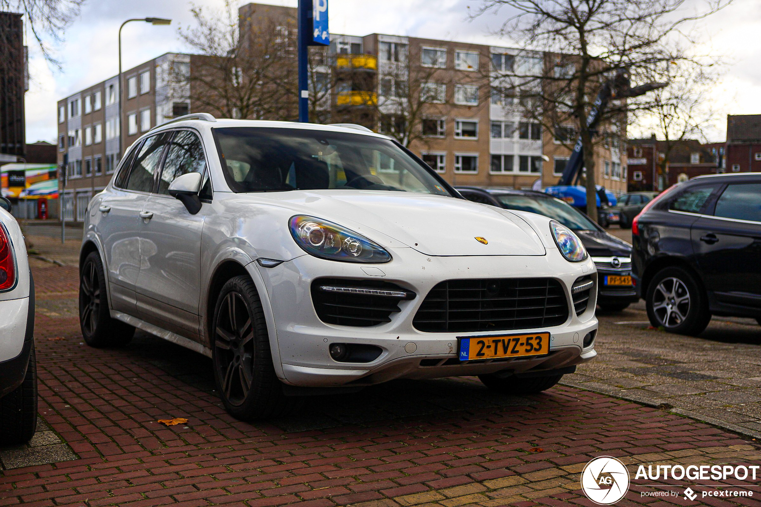 Porsche 958 Cayenne GTS