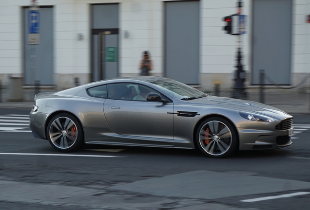 Aston Martin DBS