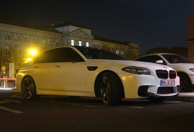 BMW M5 F10 2011