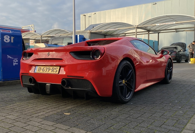 Ferrari 488 Spider