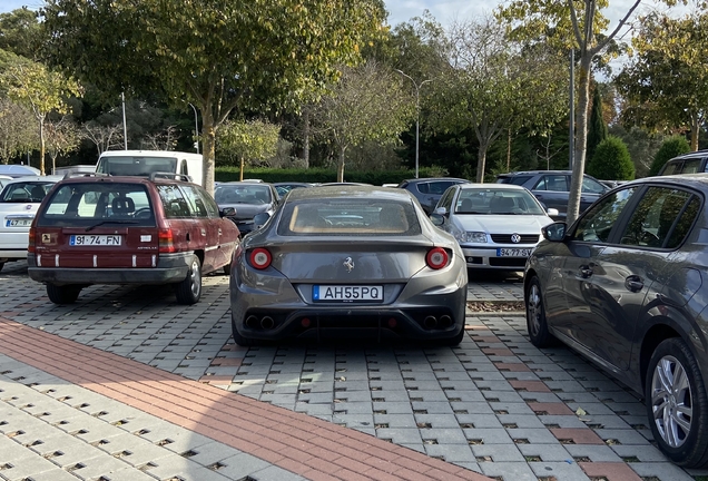 Ferrari FF