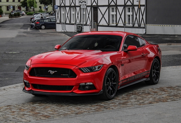 Ford Mustang GT 2015