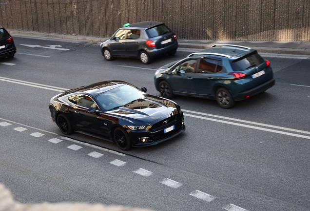 Ford Mustang GT 2015