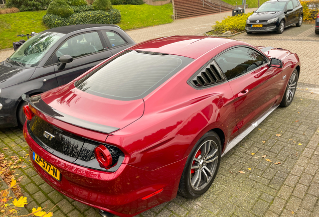 Ford Mustang GT 2015