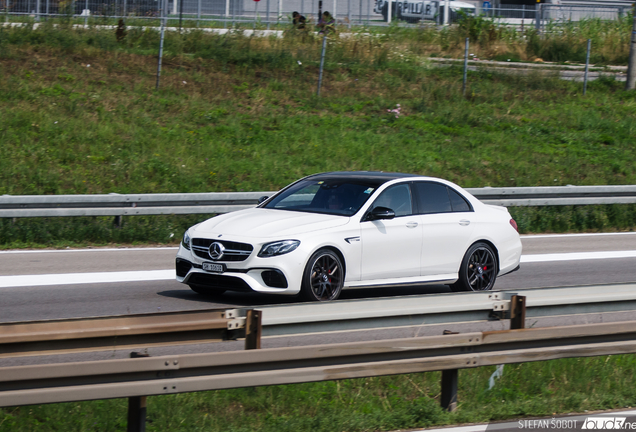 Mercedes-AMG E 63 S W213