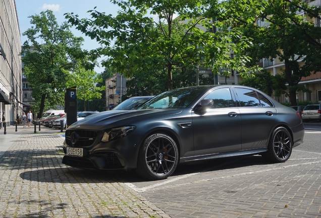 Mercedes-AMG E 63 S W213