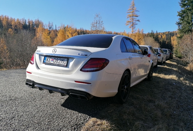 Mercedes-AMG E 63 S W213