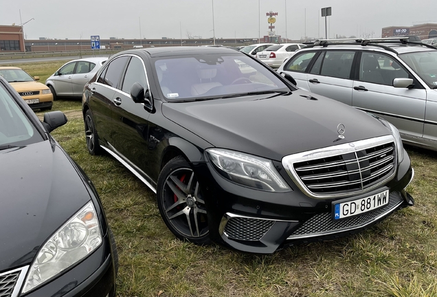 Mercedes-Benz S 65 AMG V222