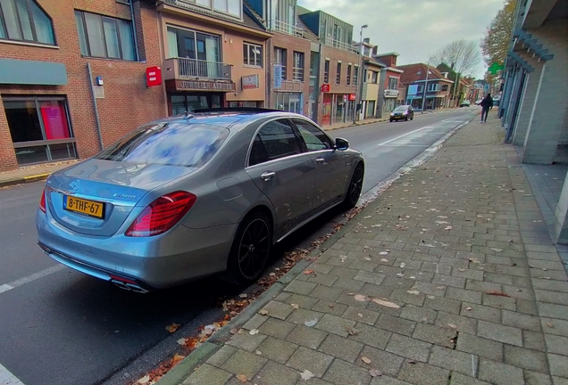 Mercedes-Benz S 63 AMG V222