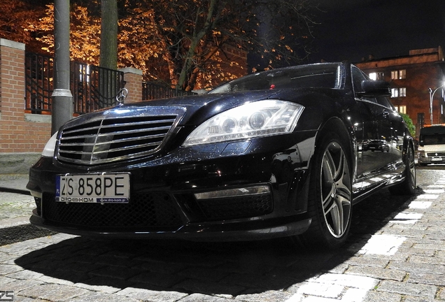 Mercedes-Benz S 63 AMG W221 2010