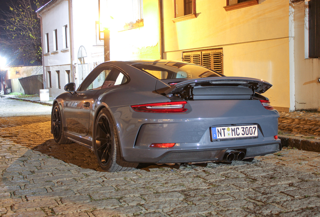 Porsche 991 GT3 Touring