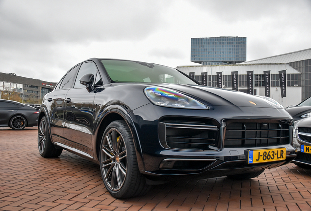 Porsche Cayenne Coupé Turbo S E-Hybrid