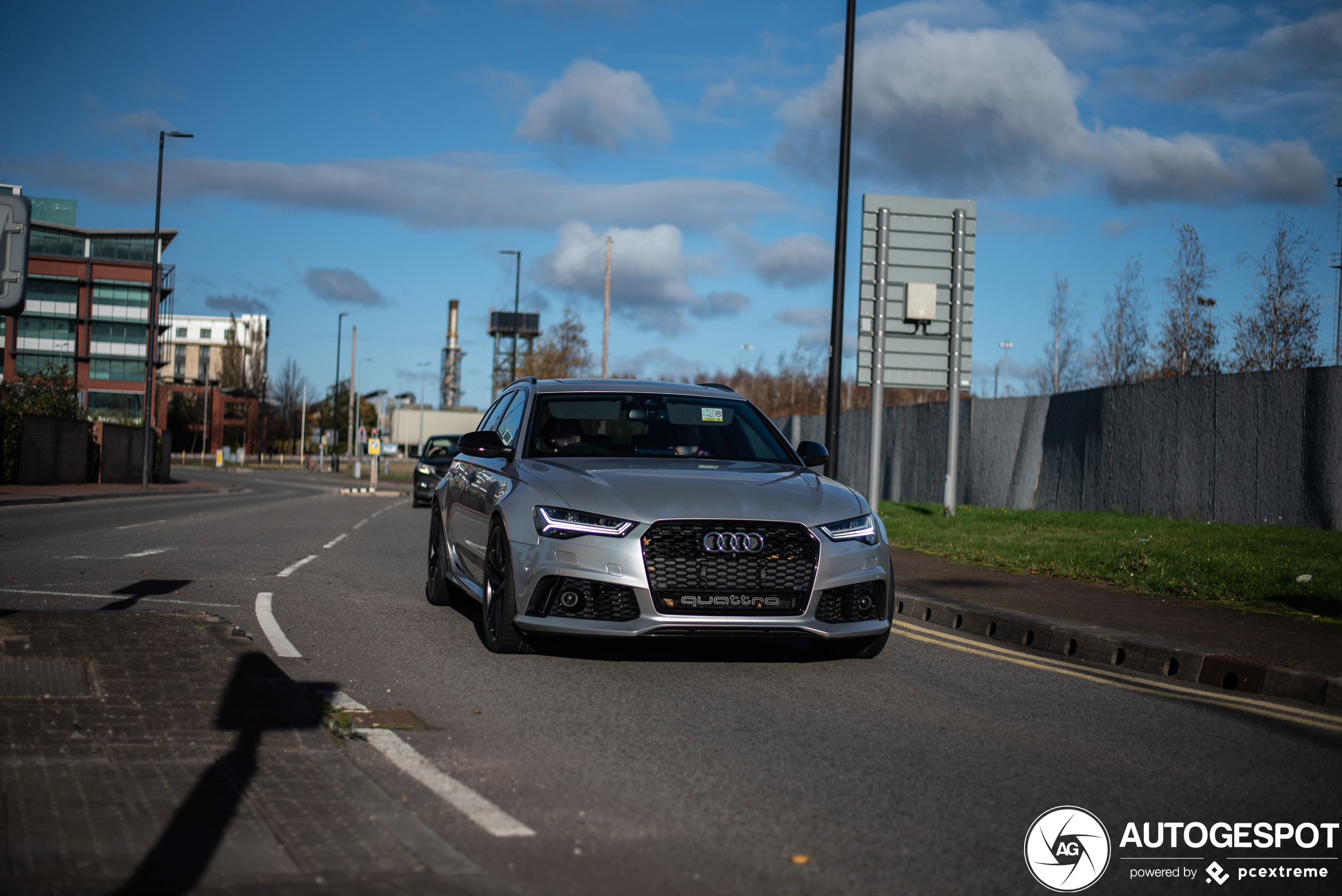 Audi RS6 Avant C7 2015