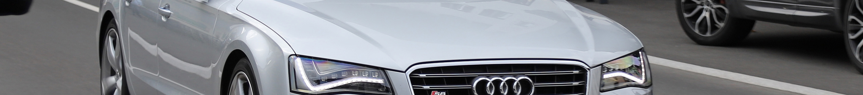 Audi S8 D4