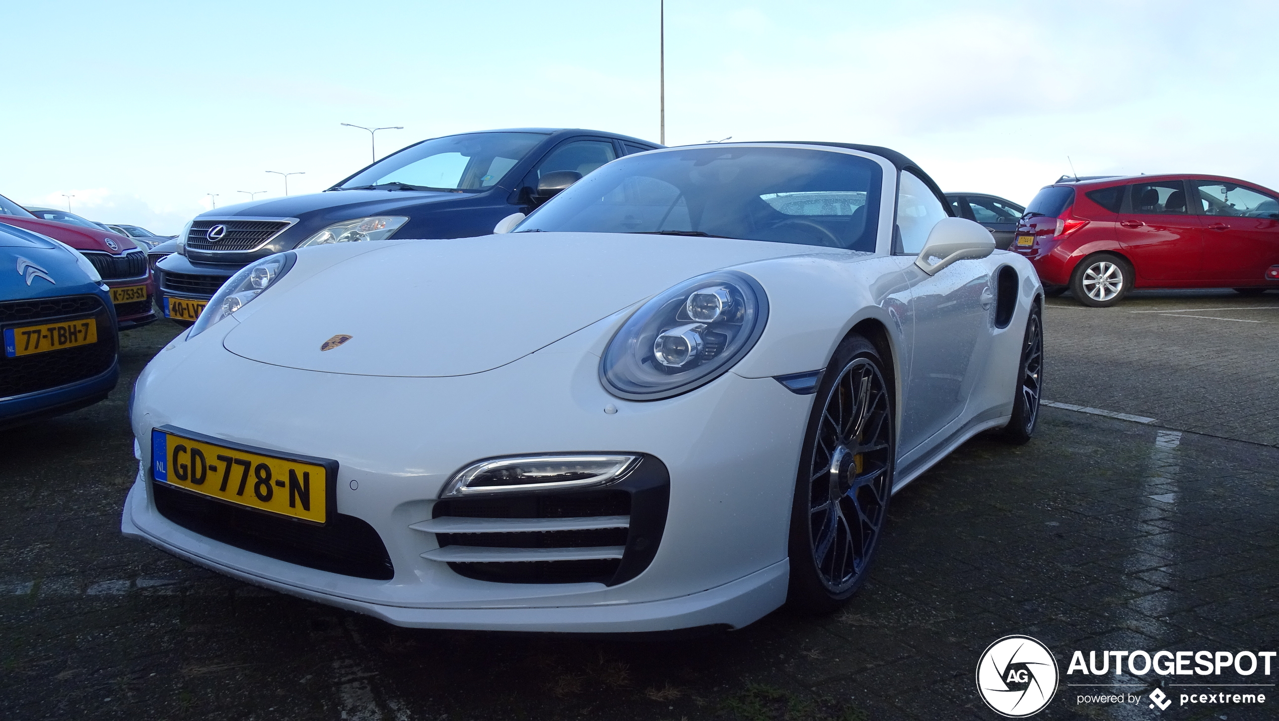 Porsche 991 Turbo S Cabriolet MkI