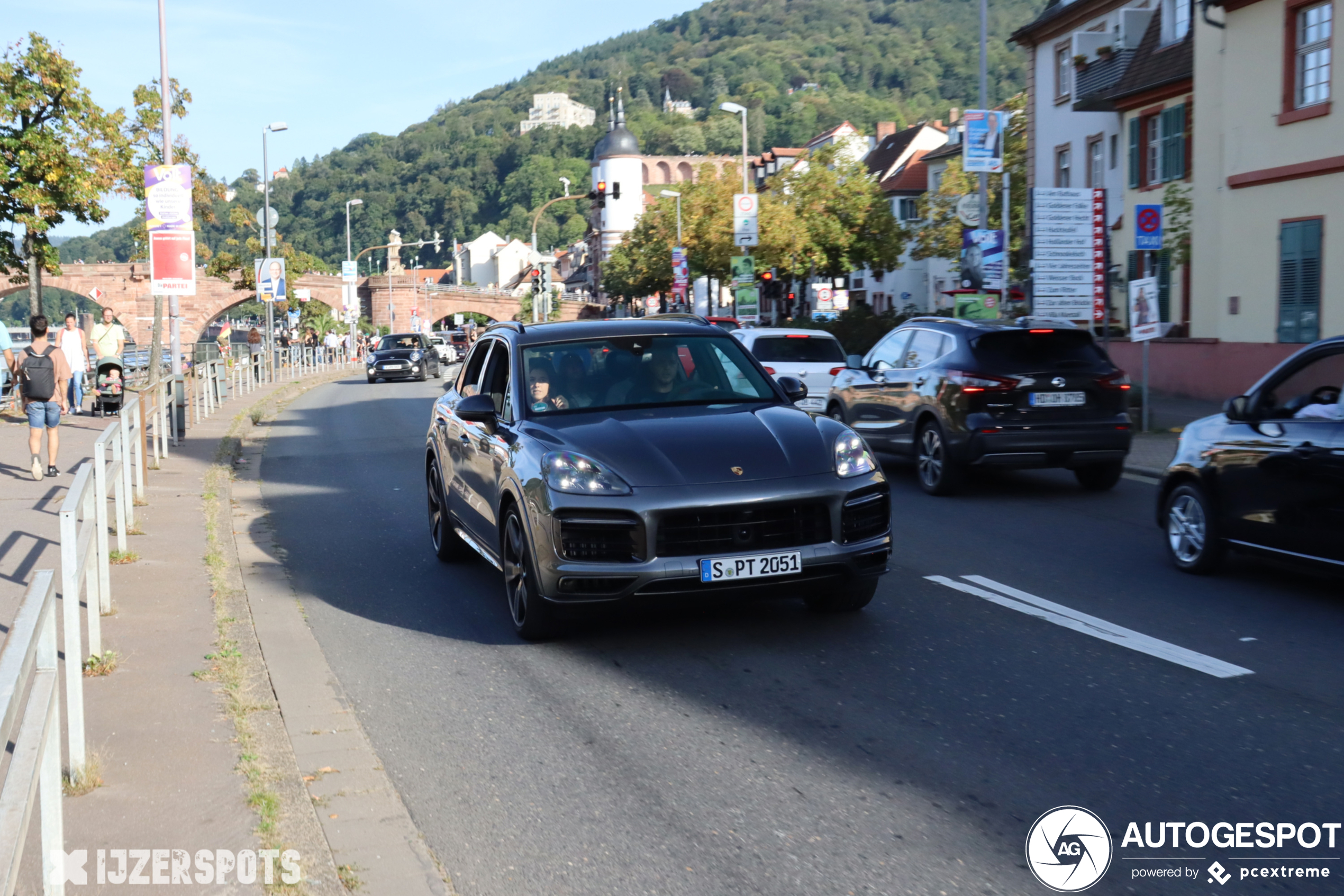 Porsche 9YA Cayenne GTS