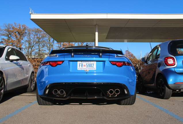 Jaguar F-TYPE SVR Coupé 2017