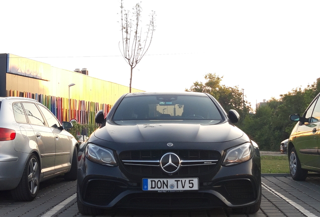 Mercedes-AMG E 63 S W213