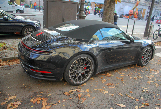 Porsche 992 Carrera S Cabriolet