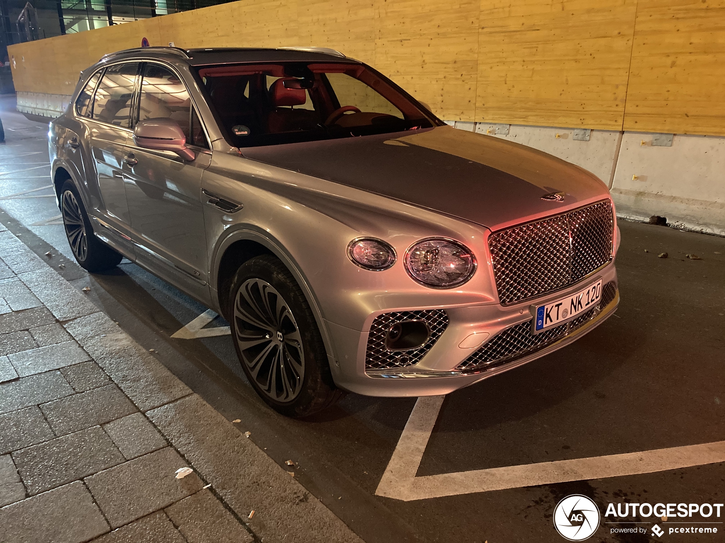 Bentley Bentayga V8 2021 First Edition