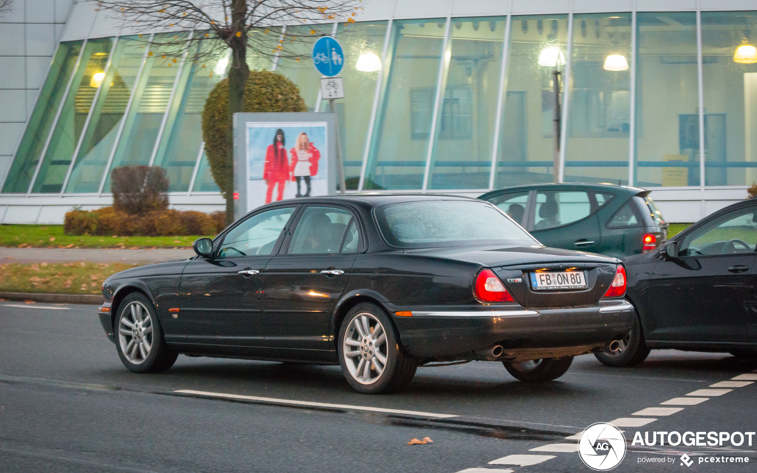 Jaguar XJR