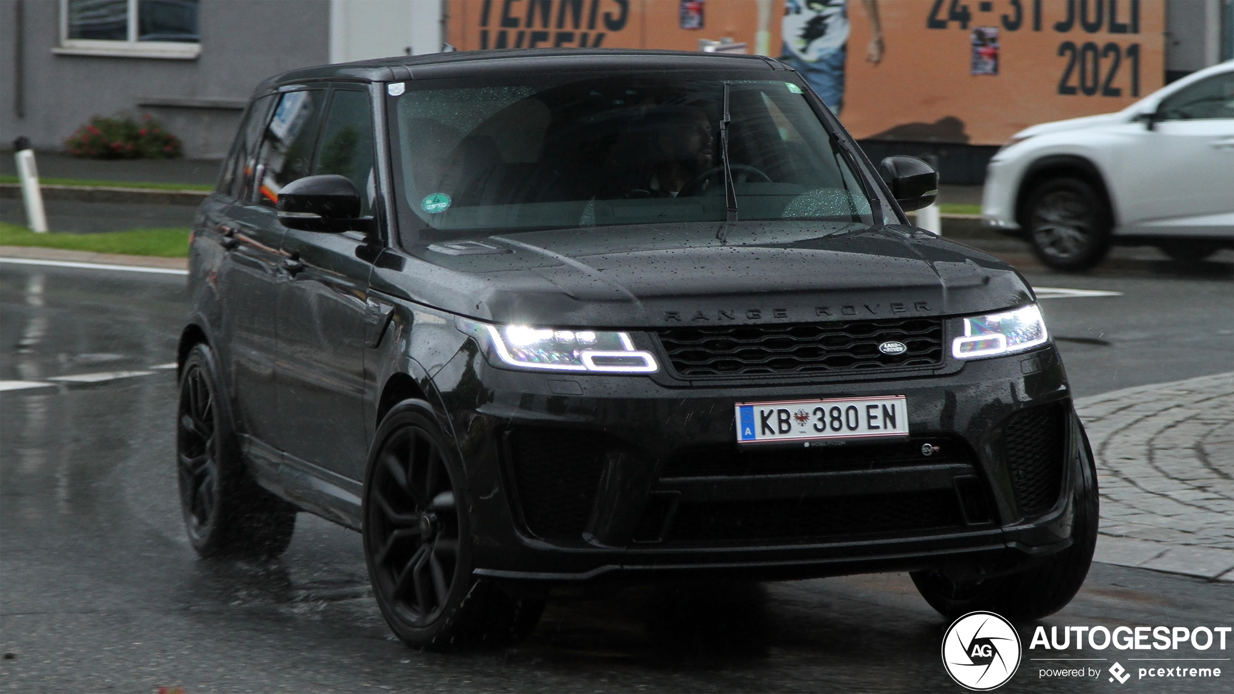 Land Rover Range Rover Sport SVR 2018