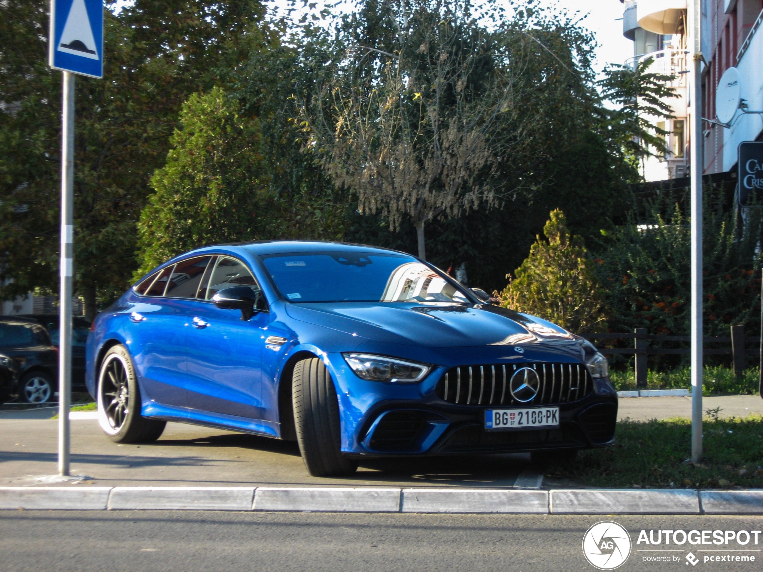 Mercedes-AMG GT 63 S X290