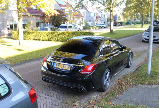 Mercedes-AMG C 63 W205