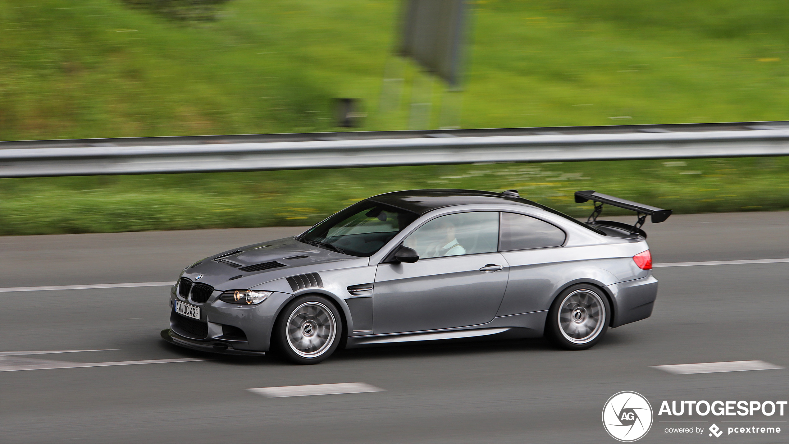 BMW M3 E92 Coupé Custom Racetec