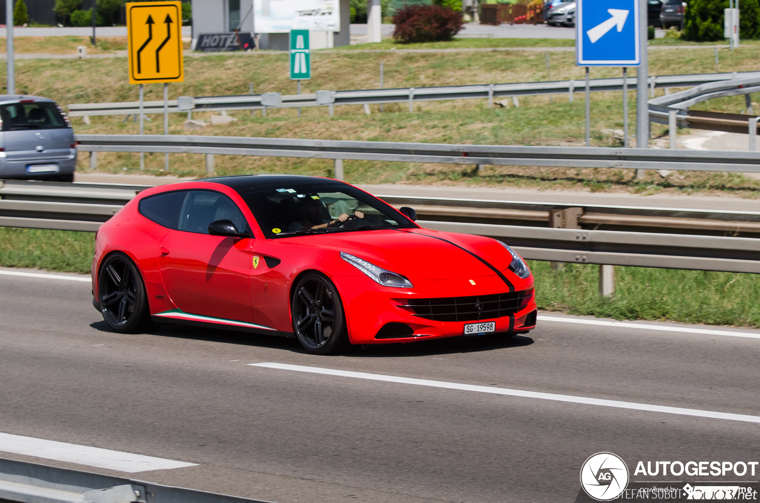 Ferrari FF