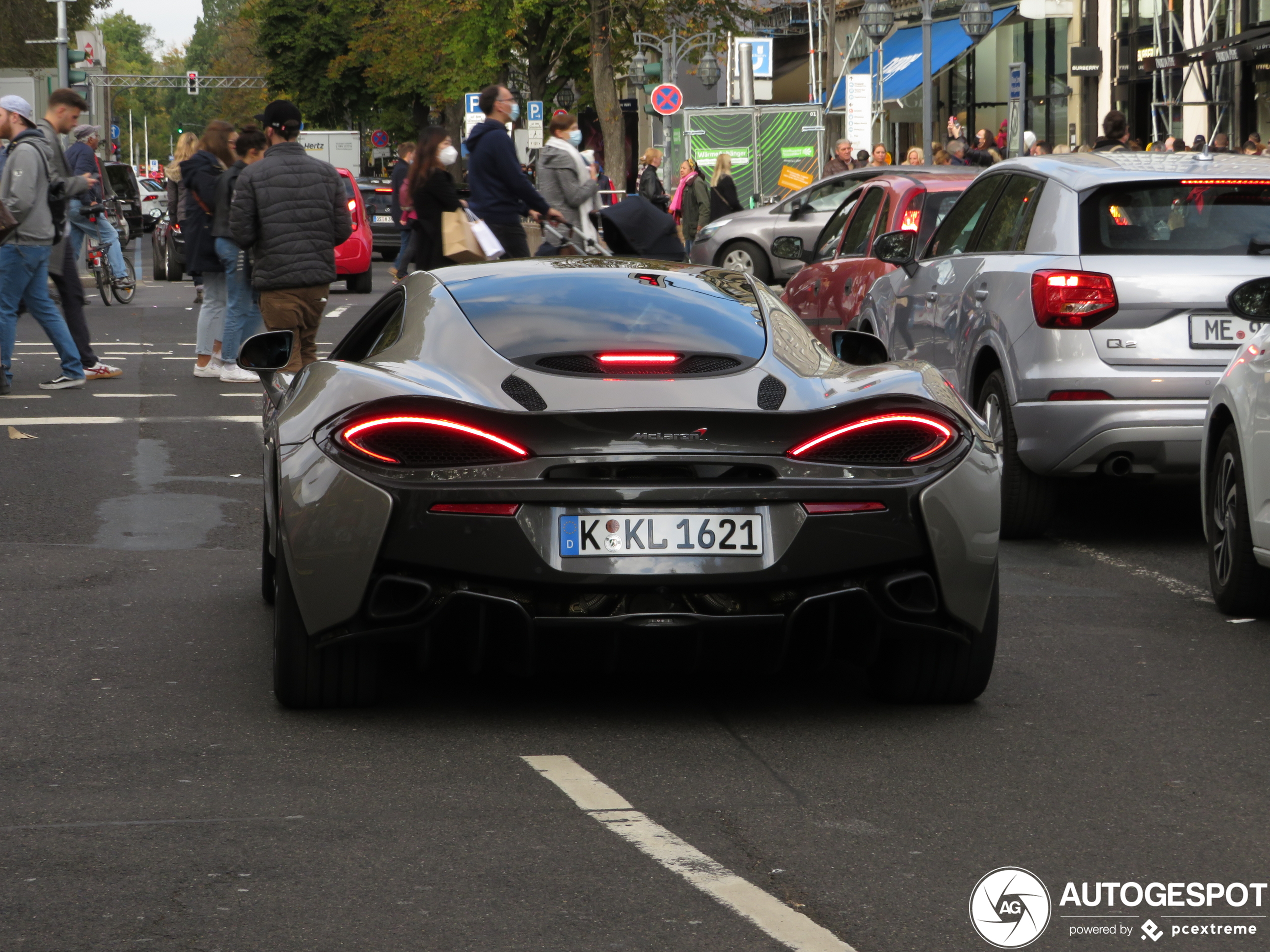 McLaren 570GT