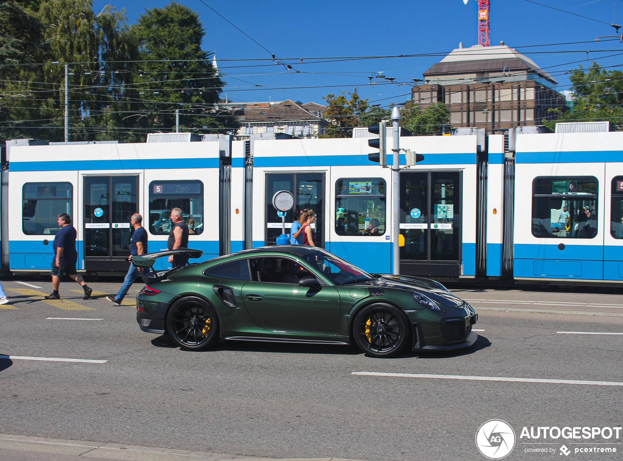 Porsche 991 GT2 RS Weissach Package