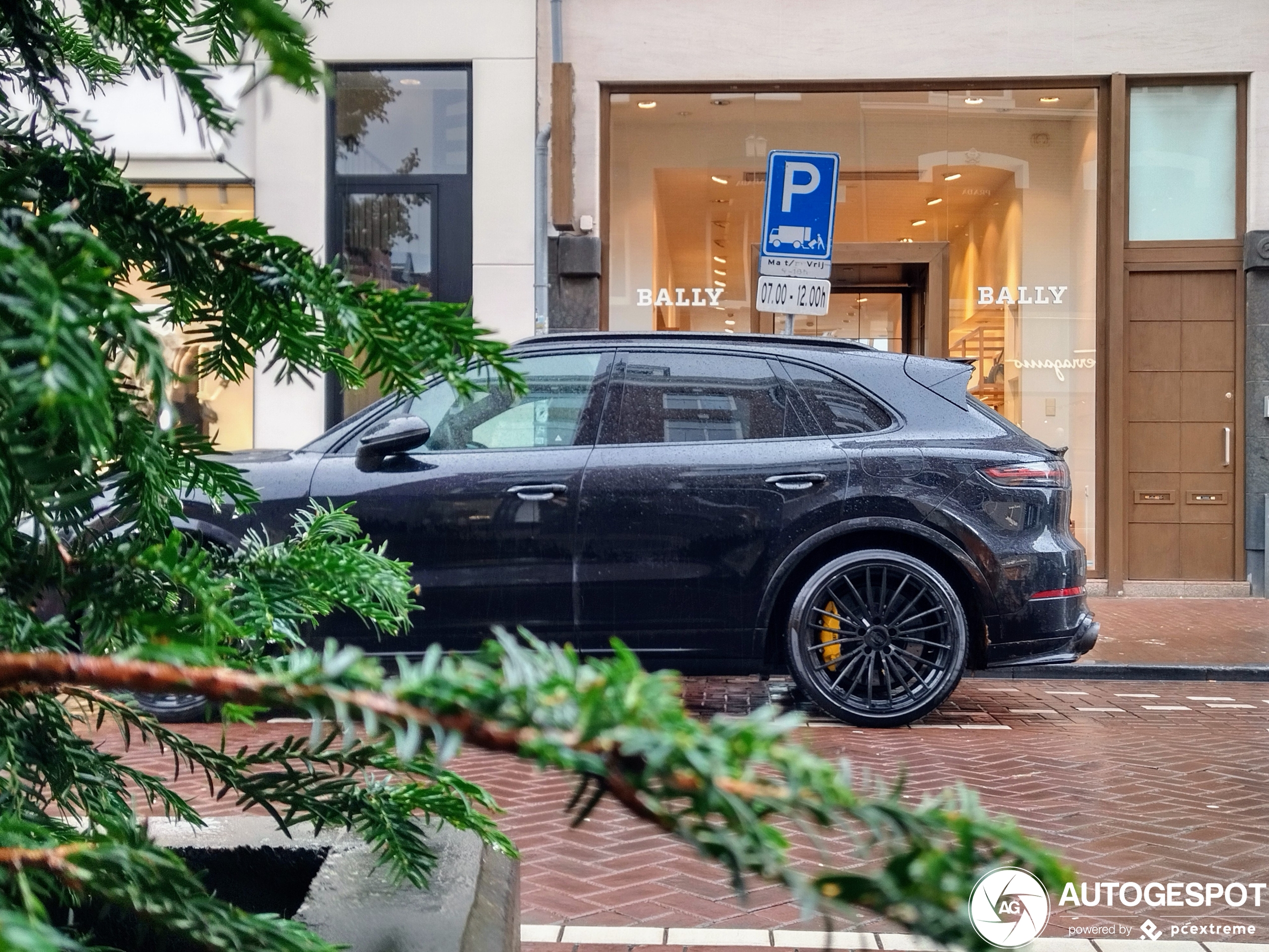 Porsche TechArt Cayenne Turbo S E-Hybrid